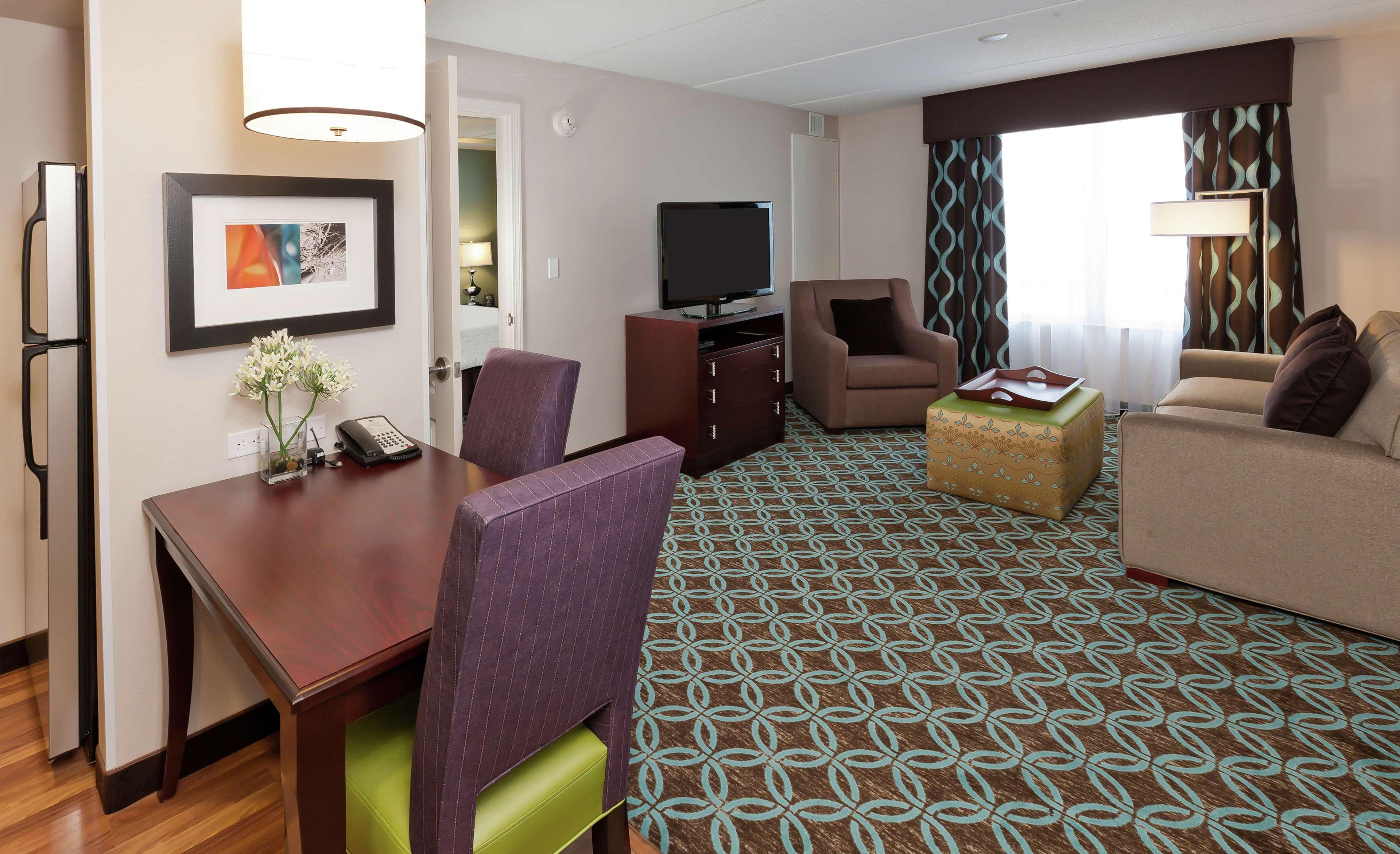 Homewood Suites By Hilton Boston/Canton, Ma Exteriör bild