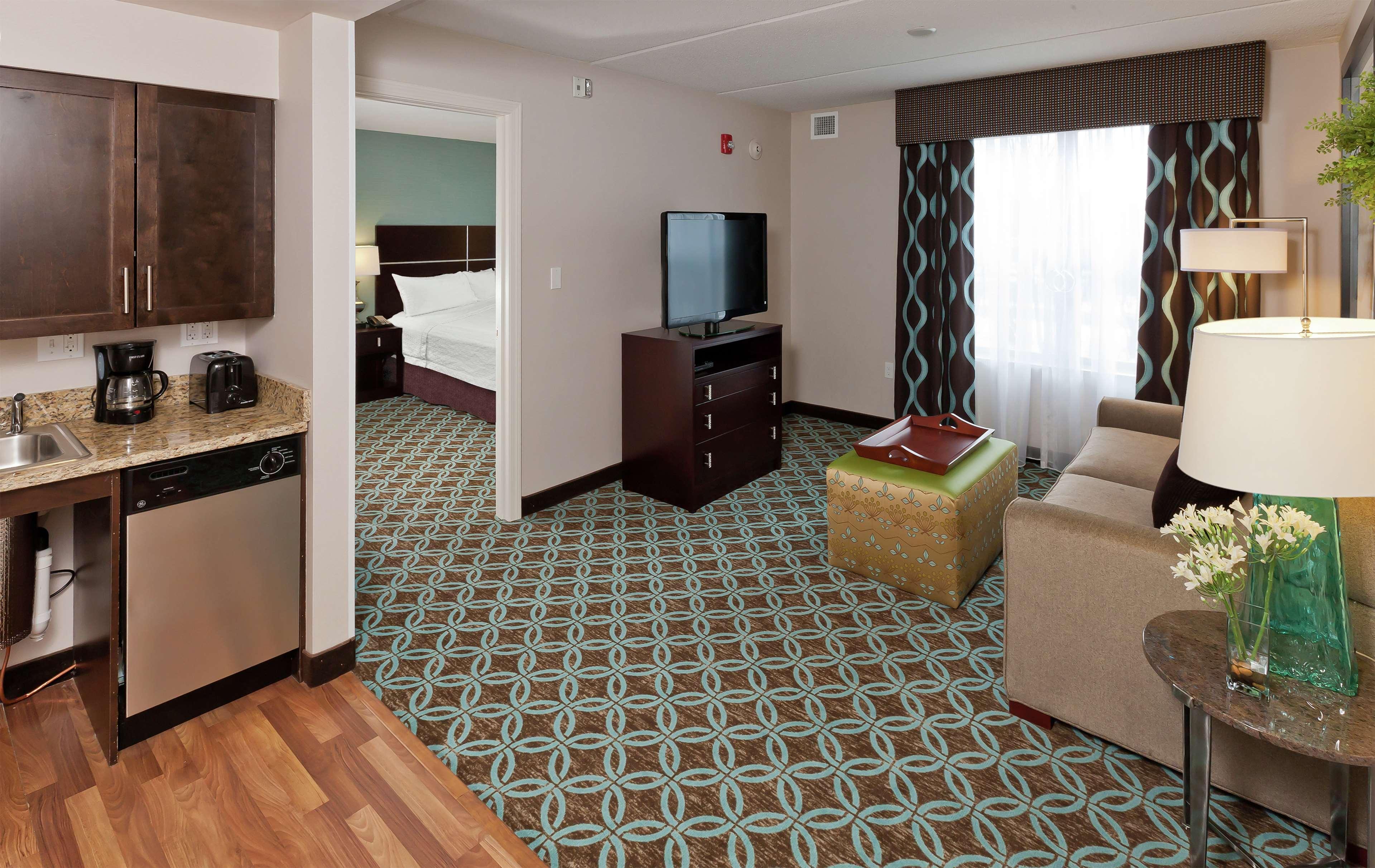 Homewood Suites By Hilton Boston/Canton, Ma Exteriör bild